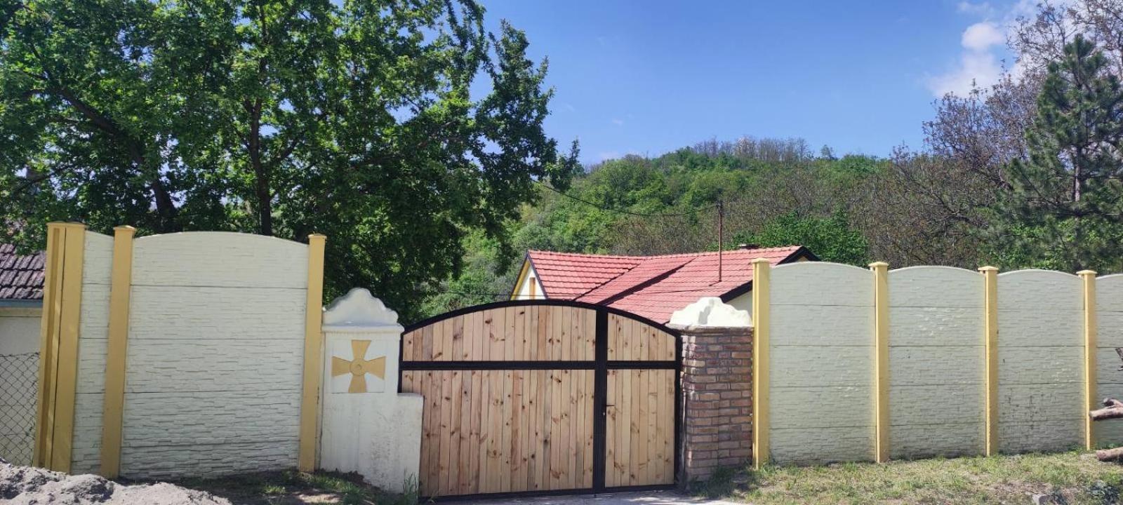 Fruska House Vila Besenovacki Prnjavor Exterior foto